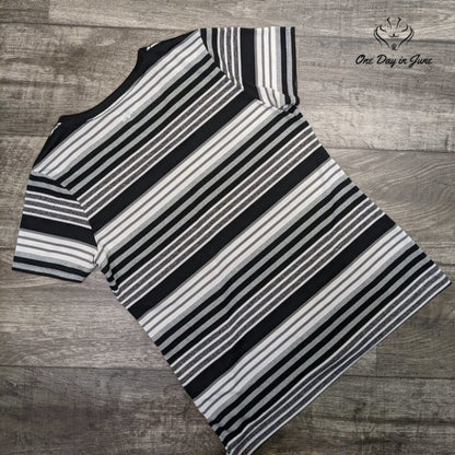 Reebok Striped Short Sleeve T-Shirt Size L