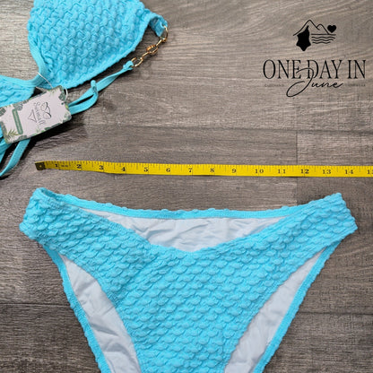 Swimall Textured Halter Bikini Swimsuit Size L