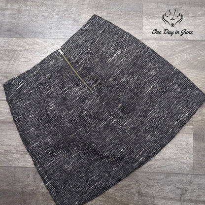 Loft Petite Metallic Textured Tweed Mini Skirt Black Silver NWOT Size 6P