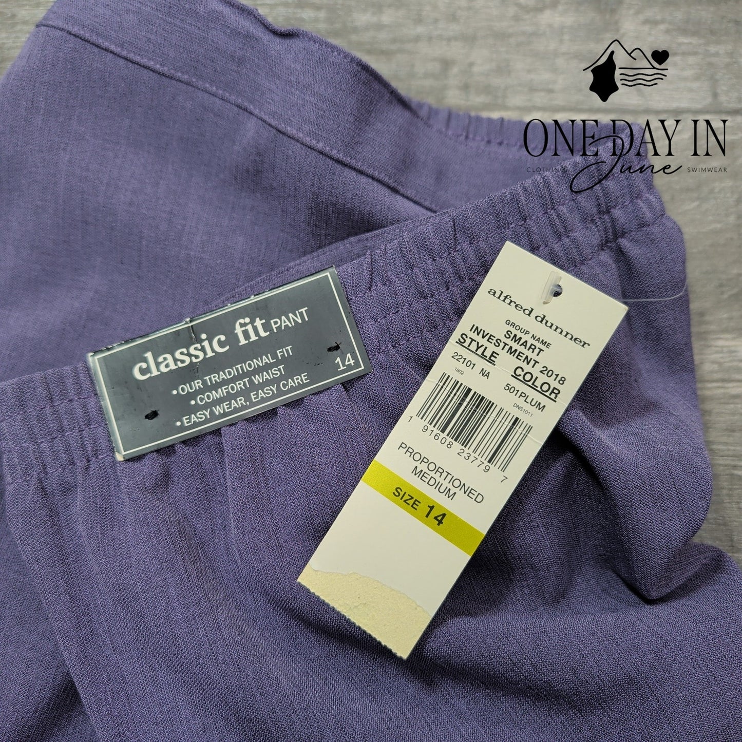 Alfred Dunner Classic Fit Pull On Pants Plum Purple Straight Leg NWT Size 14
