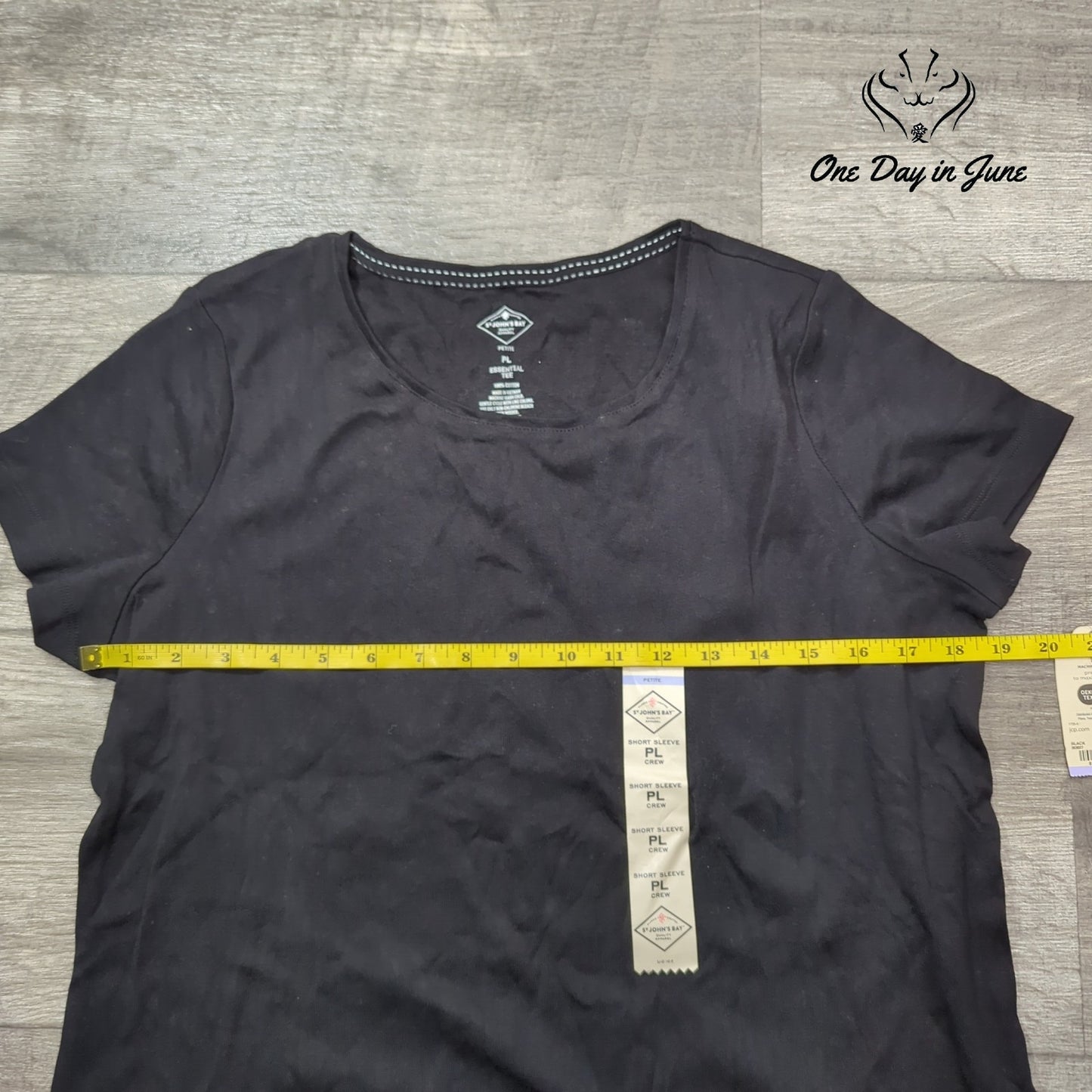 St. John's Bay Petite Essential Tee Shirt Size PL