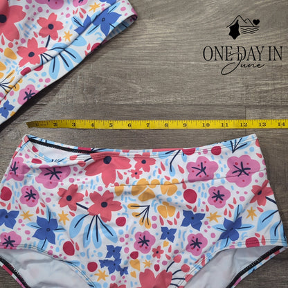 CharmLeaks Floral Crop Bikini Swimsuit Size M