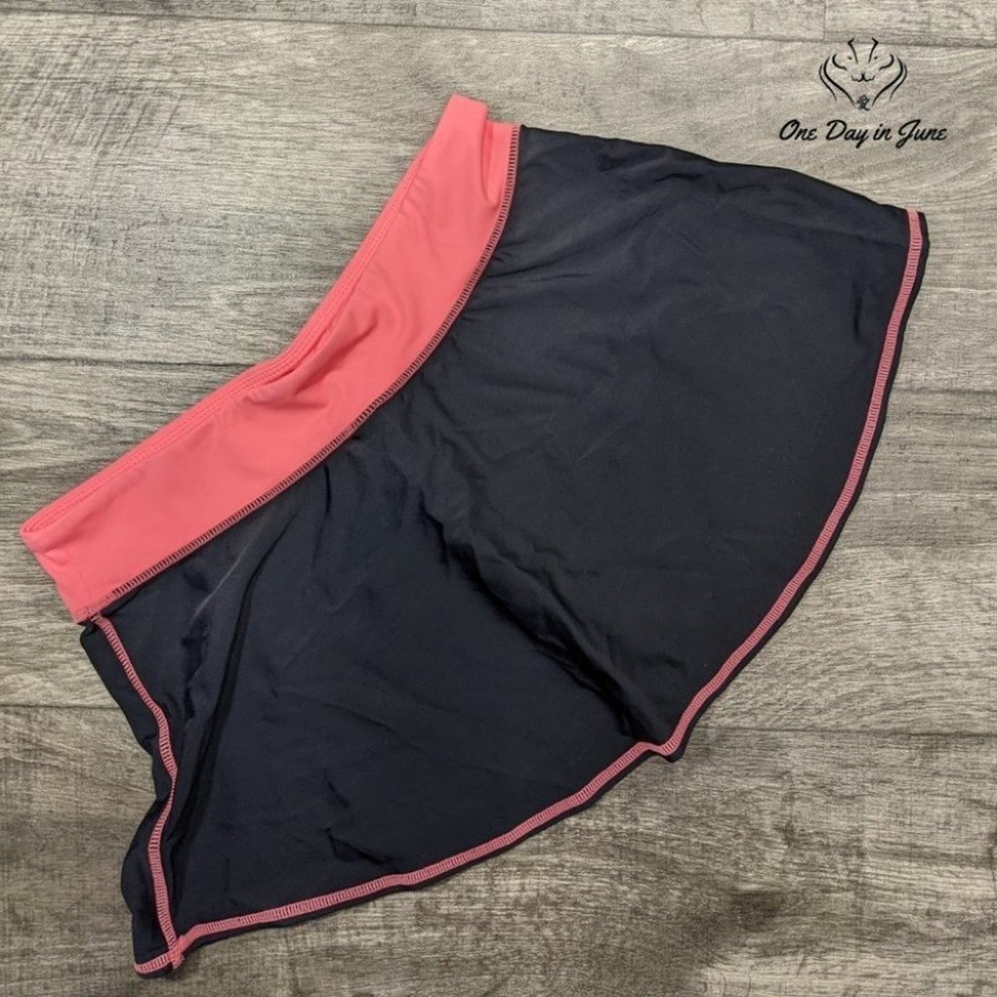 ZeroXposure Girl's Coverup Swim Skirt (no liner) Size 16.5