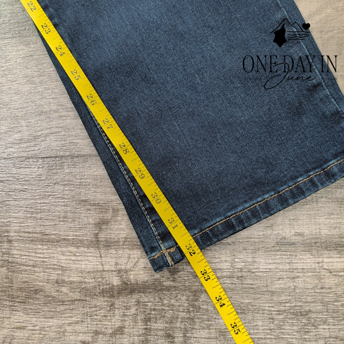 DL1961 Wayne Casual Straight Jeans Domain Dark Wash NWT Size 32X32