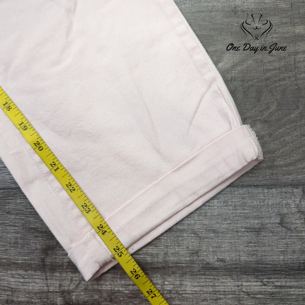 Crown & Ivy Curvy Skinny Crop Jeans Buff Pink Plus NWT Size 24W