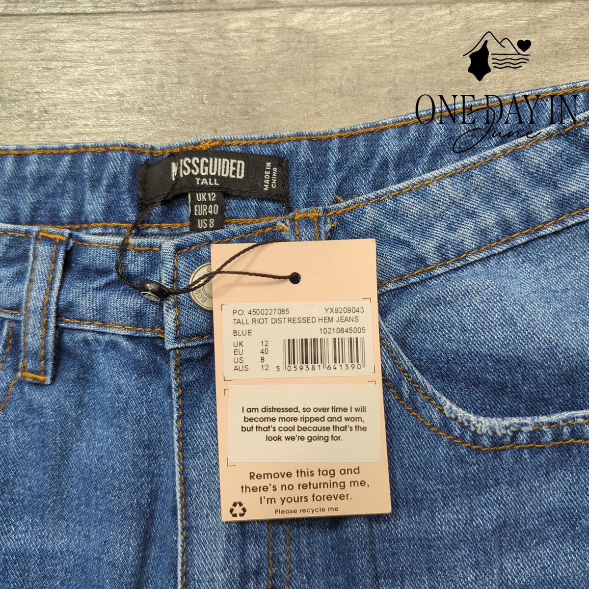 Missguided Tall Riot Distressed Hem Jeans Blue High Rise Straight Leg NWT Size 8