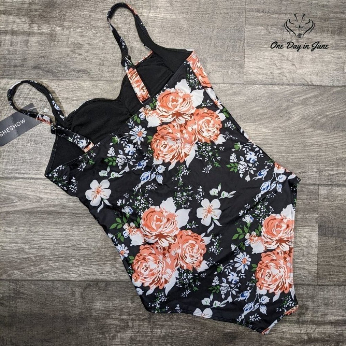 Sheshow Ruched Front Adjustable One Piece Swimsuit Size L