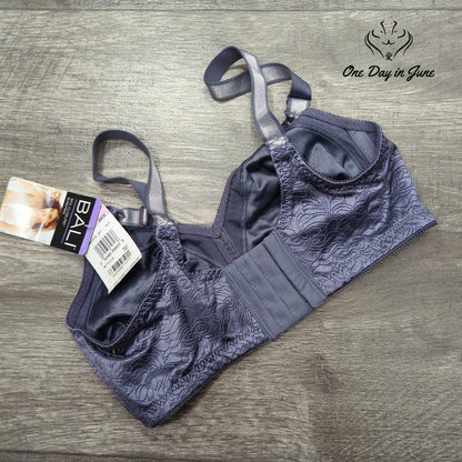 Bali Spa Closure Wirefree Bra Gray Lace Adjustable Straps NWT Size 34D