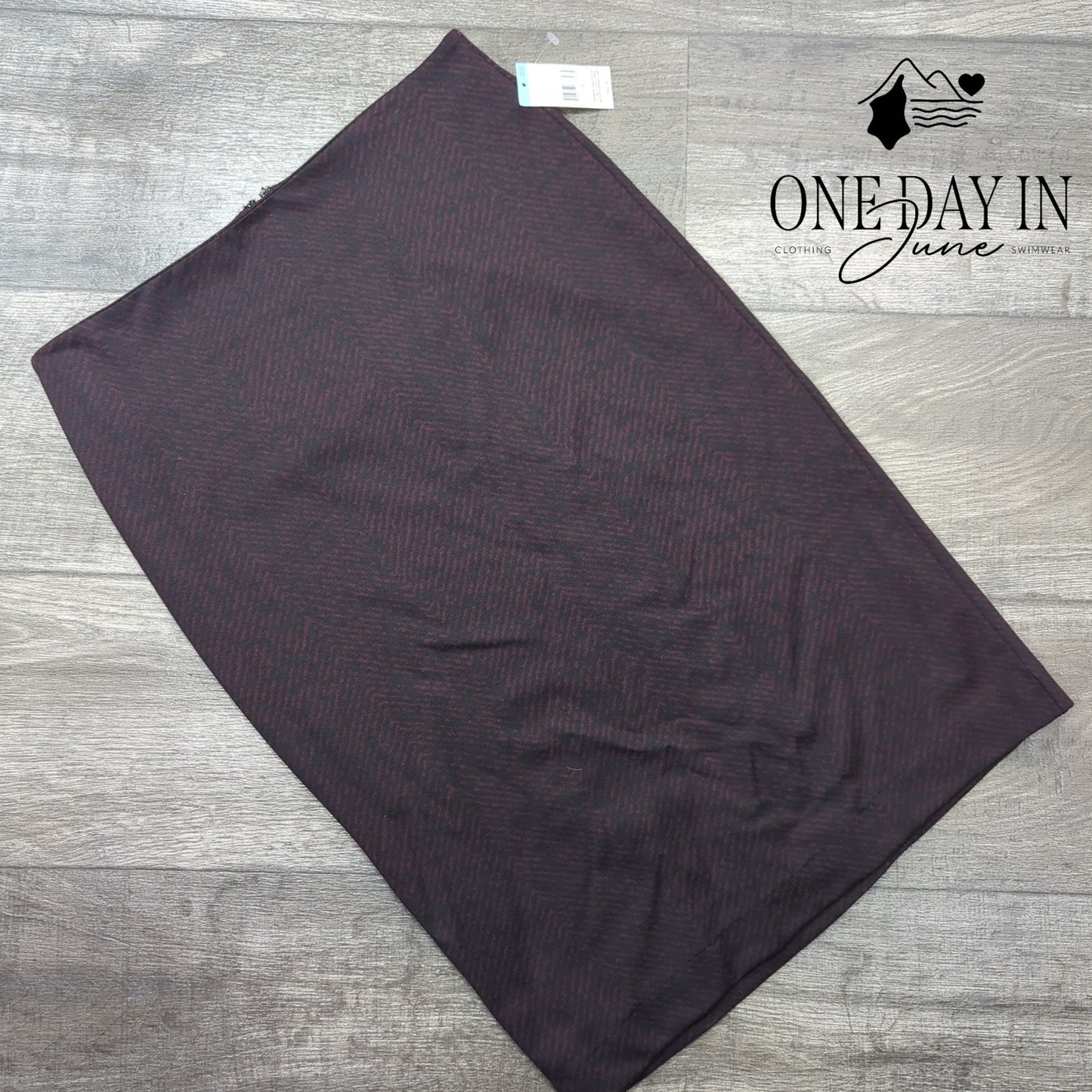 Covington Pencil Skirt Size S