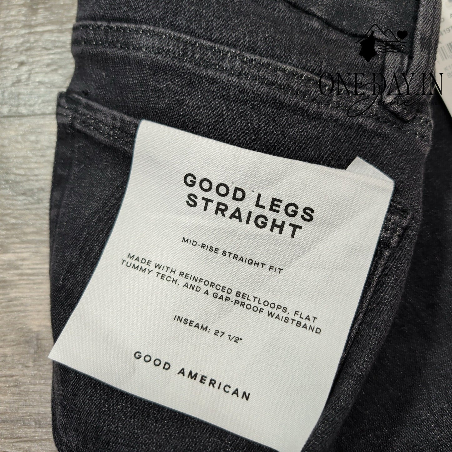 Good American Good Legs Straight Leg Jeans Size 6 (28)