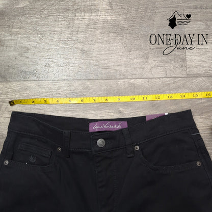 Gloria Vanderbilt Classic Rise Tapered Leg Jeans Size 6