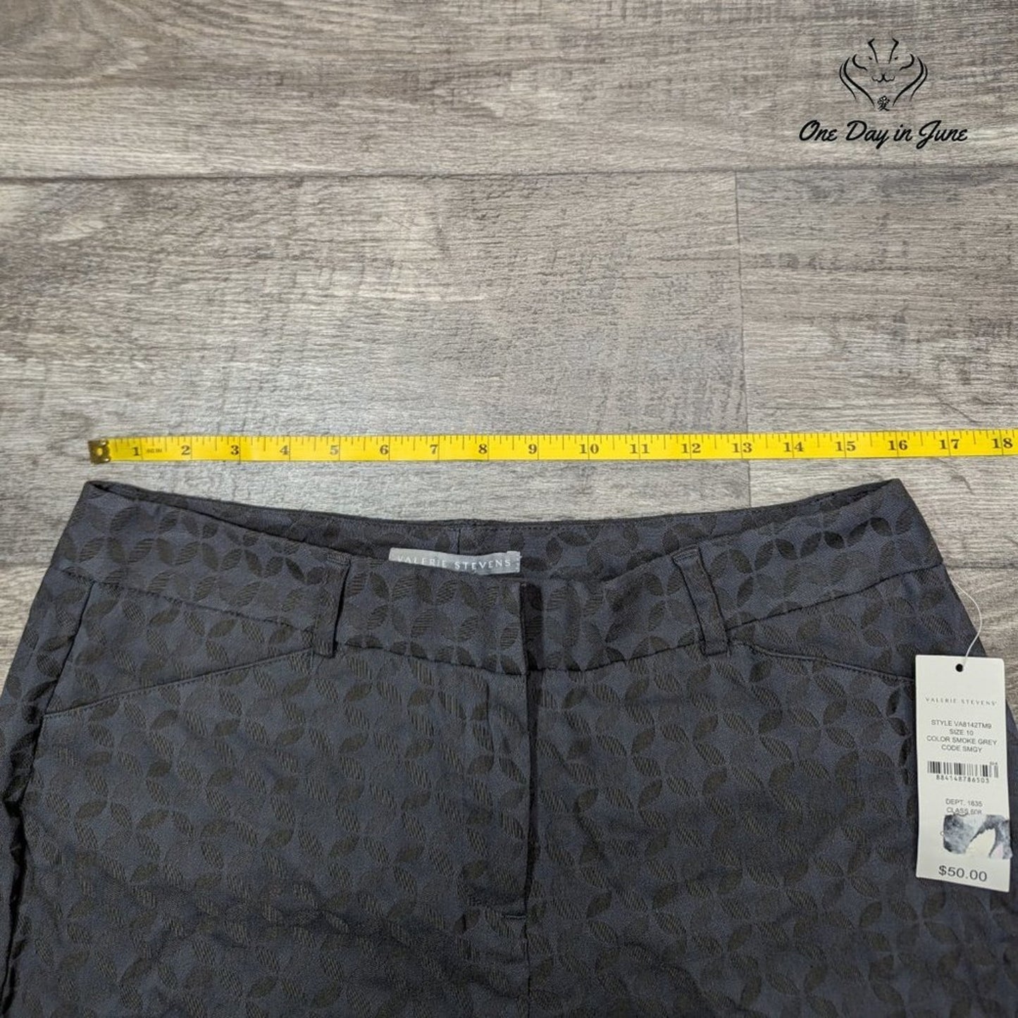 Valerie Stevens Straight Leg Pants Size 10