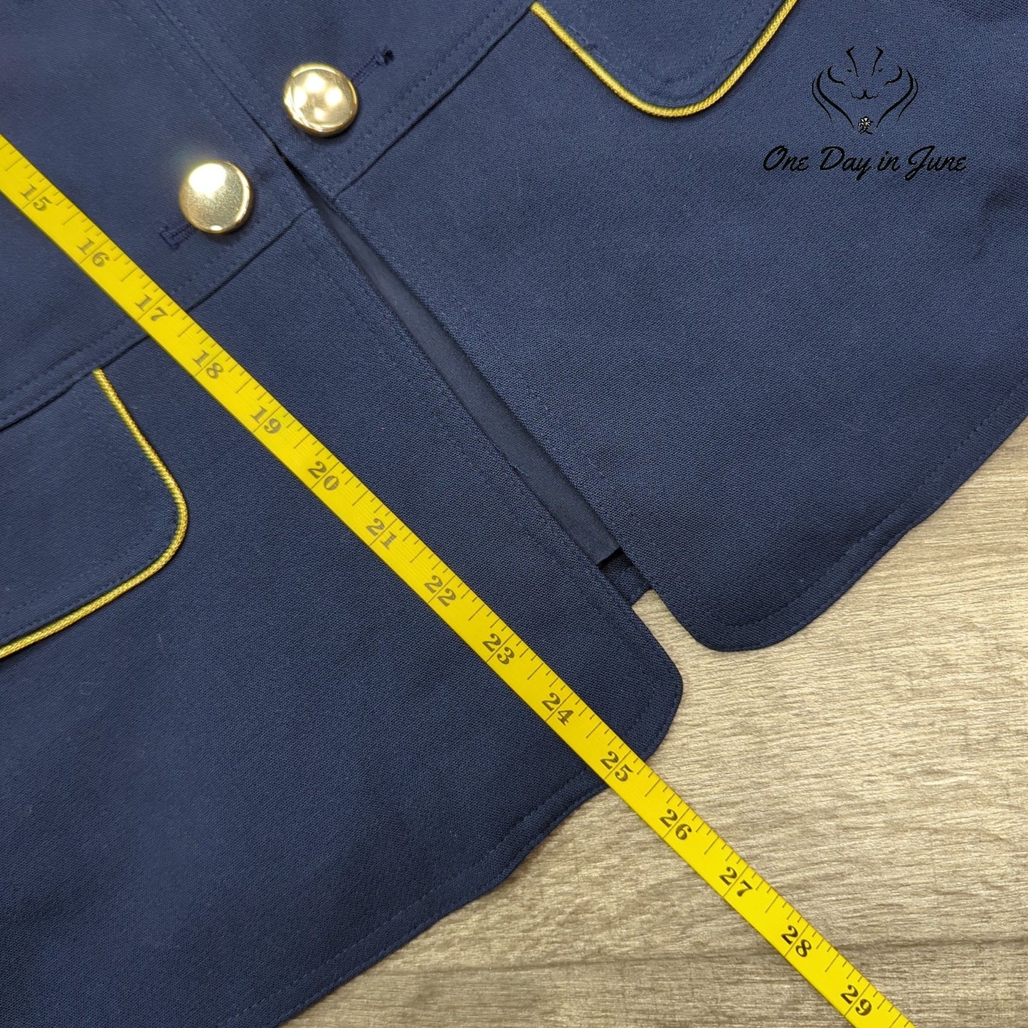 Chico's Hook and Loop Closure Jacket Size 2 (12)