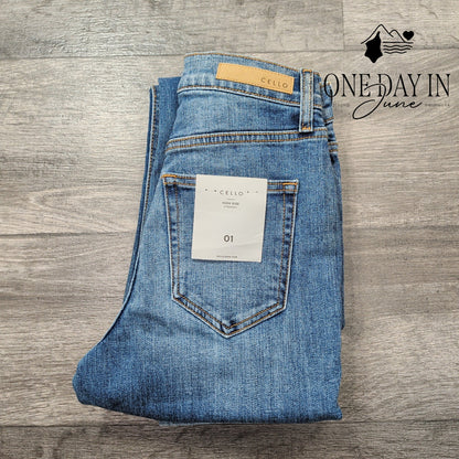 Cello Jeans Juniors High Rise Straight Leg Jeans Size 1