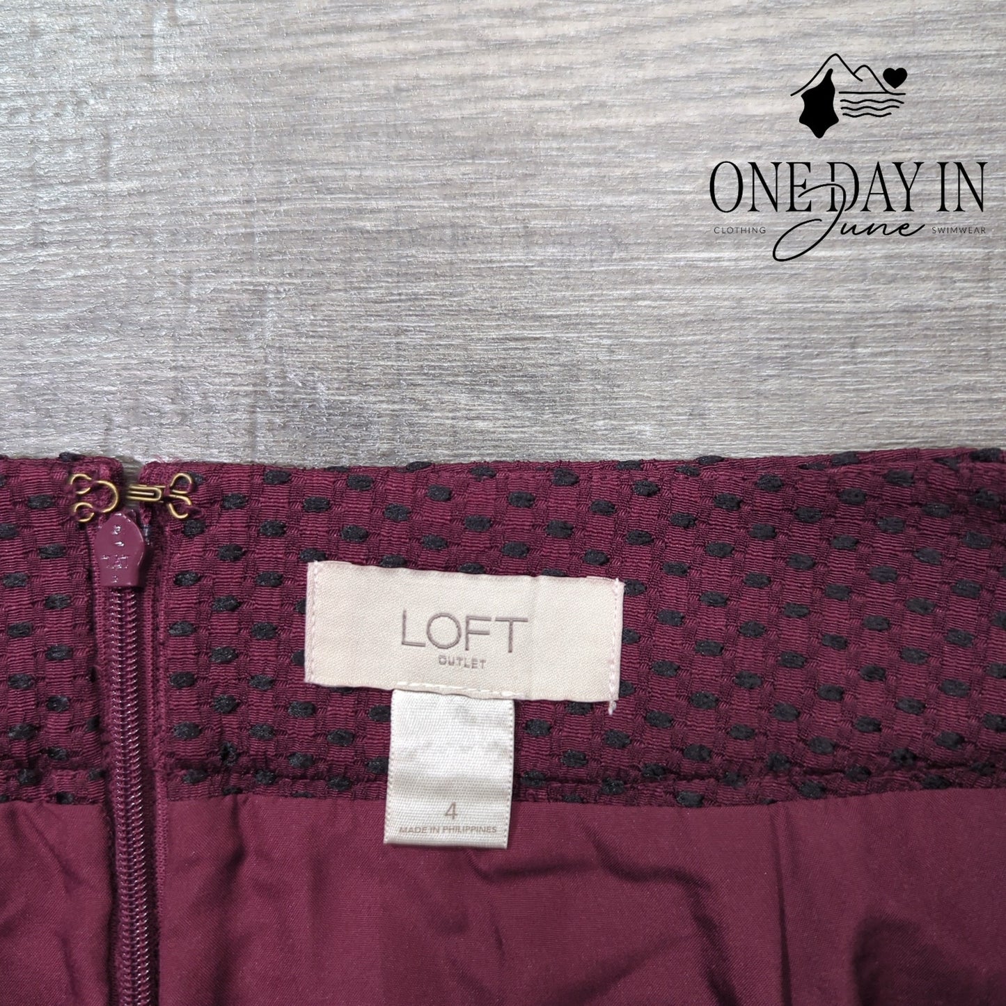Loft Mini Skirt Size 4