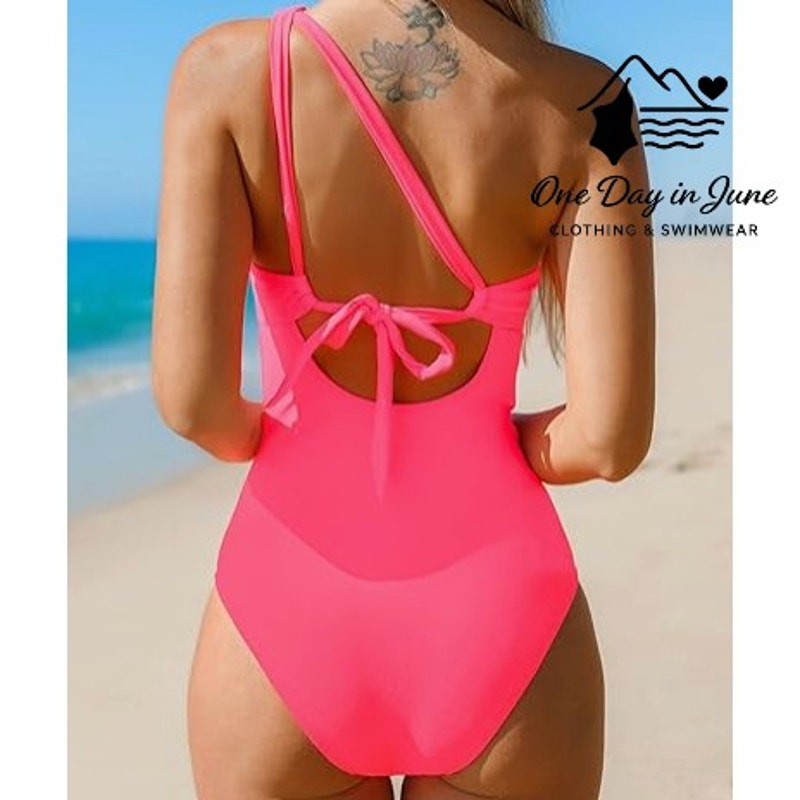 Cupshe Twist Front One Shoulder Key Hole One Piece Swimsuit Size M