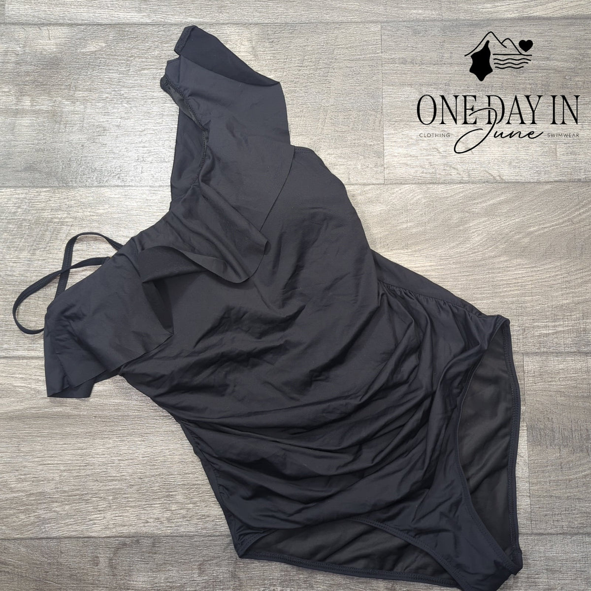 Tempt Me One Shoulder Ruffle One Piece Swimsuit Black Ruched NWT Size XL