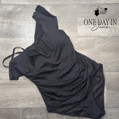Tempt Me One Shoulder Ruffle One Piece Swimsuit Black Ruched NWT Size XL