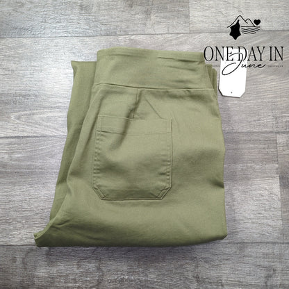 Wonderly Twill Crop Pants Size 12