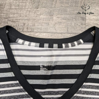Reebok Striped Short Sleeve T-Shirt Size L