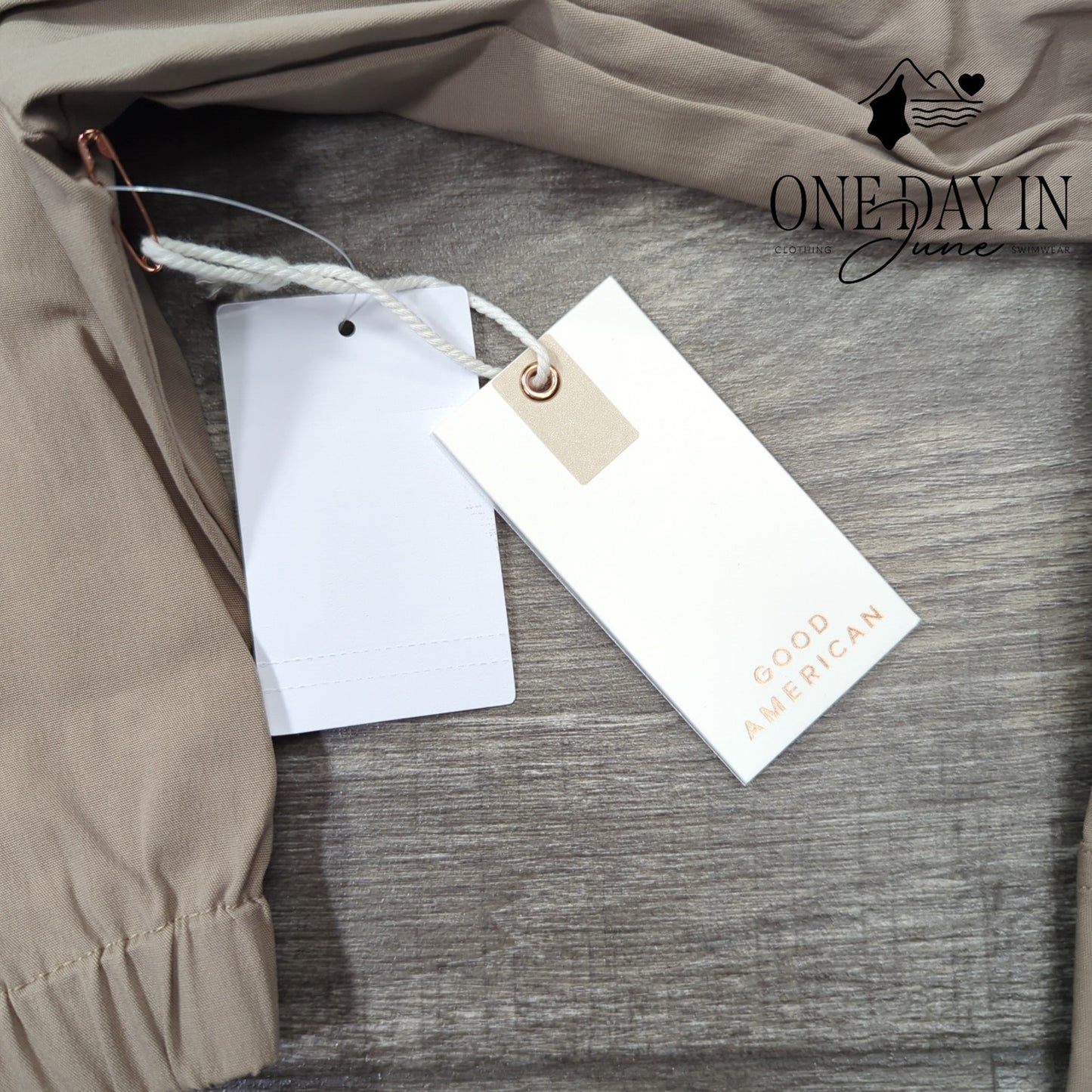 Good American Cropped Button Front Jacket Size XL