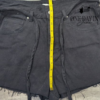 Pacsun Denim Mom Shorts Size 10 (30)