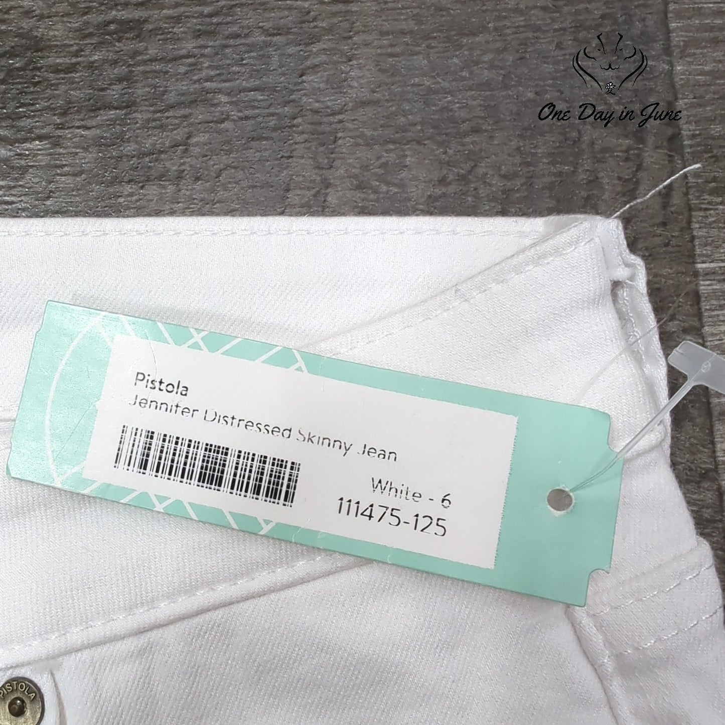 Pistola Jennifer Distressed Skinny Jeans Size 28 (6)