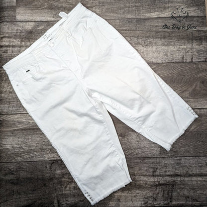 FDL Suzanne Cropped Jeans Size 18