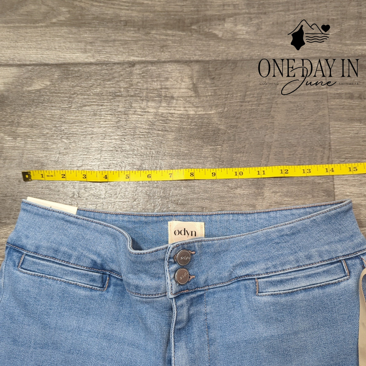 Odyn High Rise Wide Leg Jeans Light Wash NWT Size 6