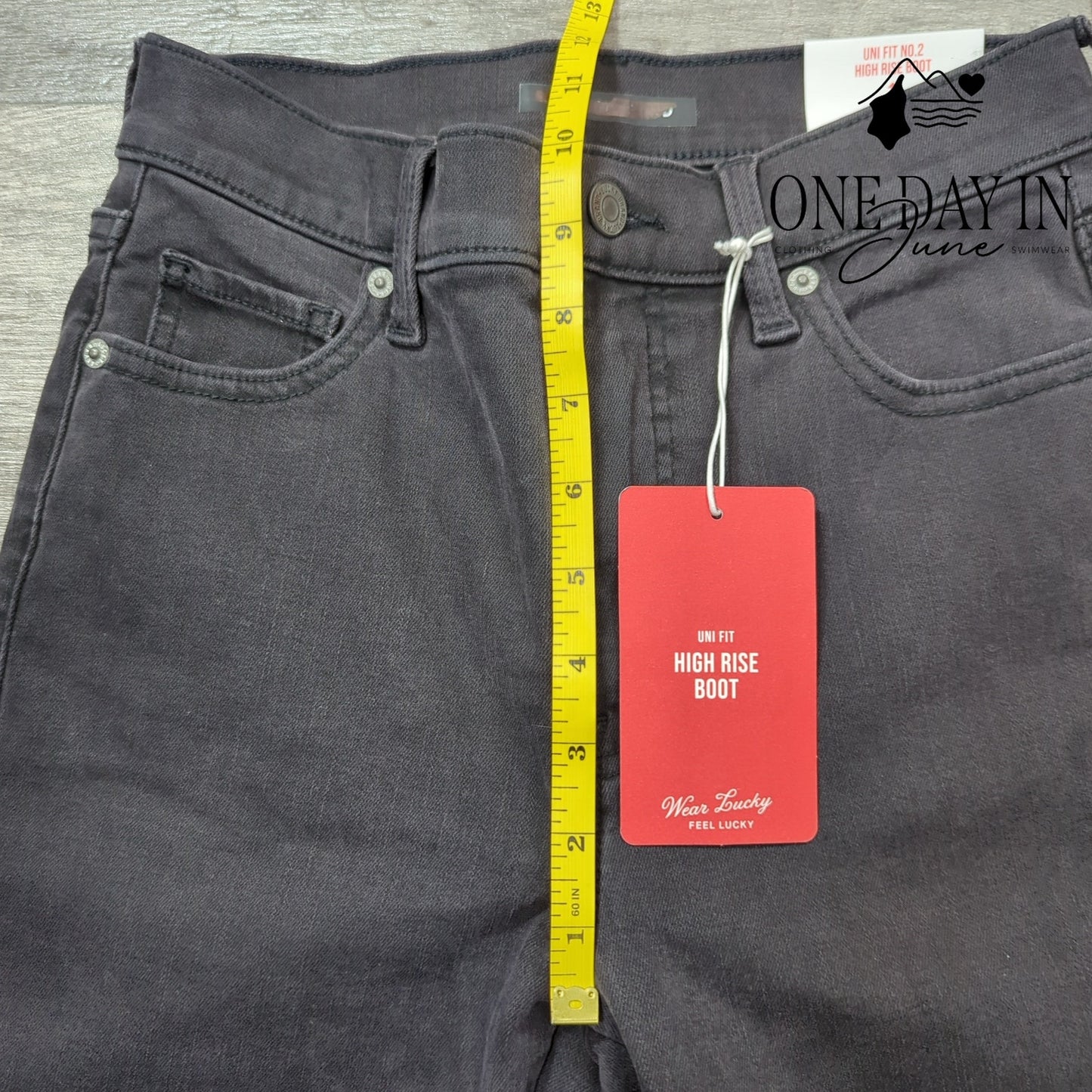 Lucky Brand High Rise Boot Jeans Size 2