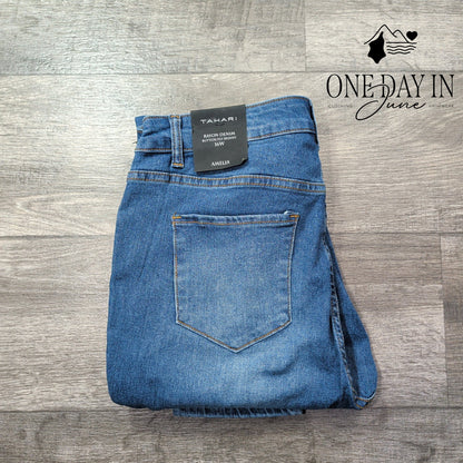 Tahari Amelia Rayon Denim Button Fly Skinny Jeans Blue NWT Size 16W