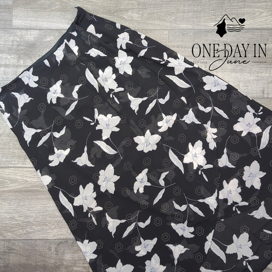Sienna Sky Layered Midi Skirt Size L