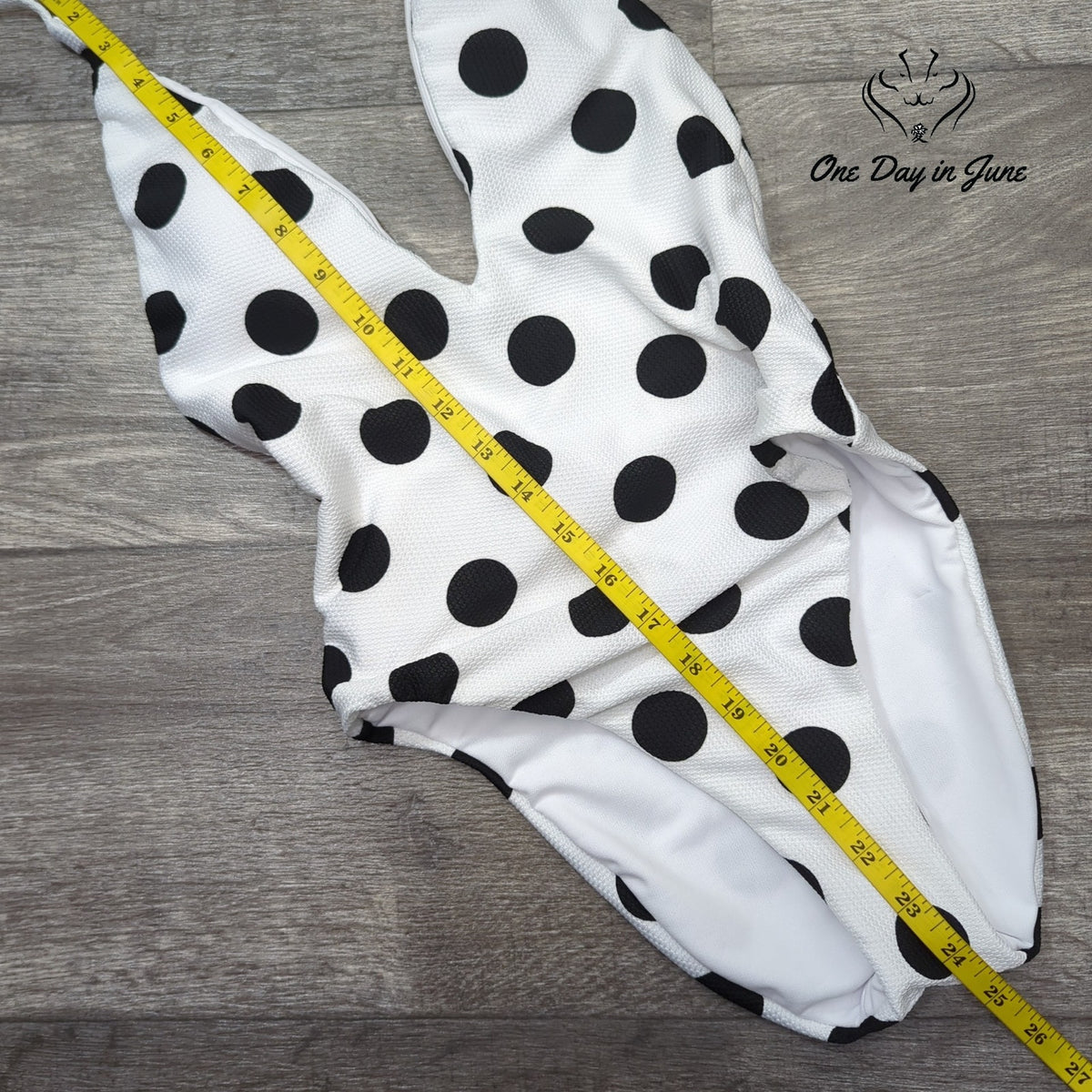 Bar III This And Dot Polka Dot Plunging One Piece Swimsuit NWT Size XS