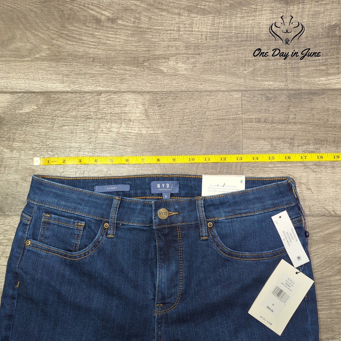 Not Your Daughter's Jeans Skinny Jeans Medium Wash Lift Tuck Stretch NWT Size 8