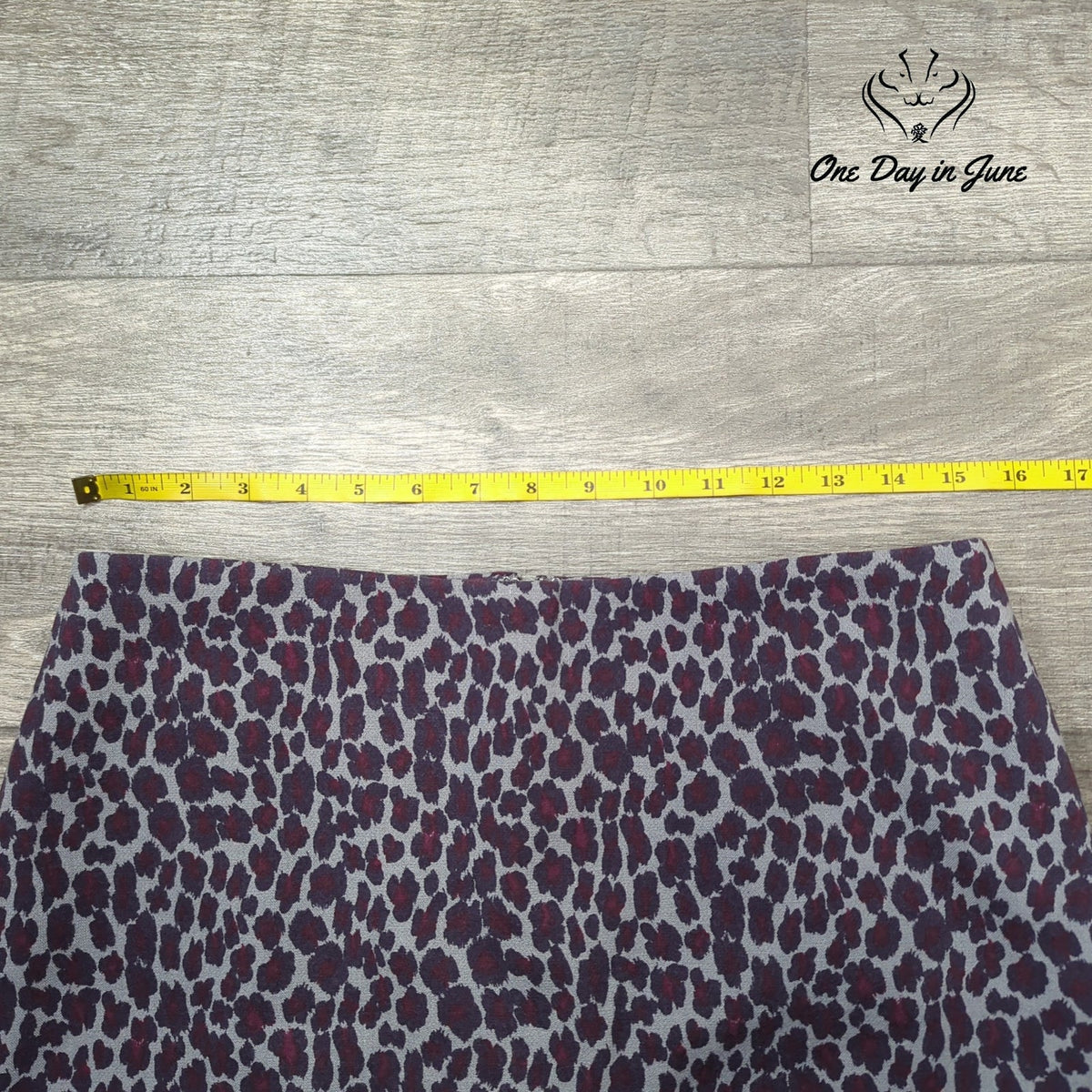 Talbots Petites Pencil Skirt Burgundy Purple Leopard Print Lined Size 8P