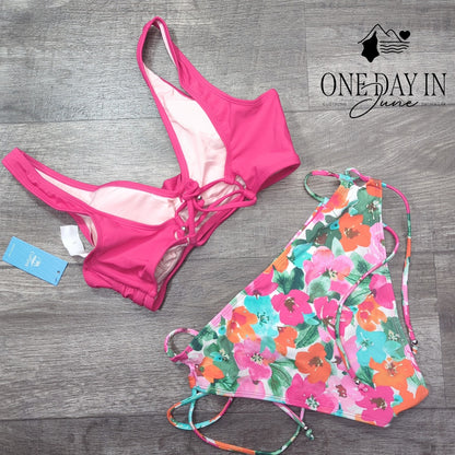 Cupshe Lace Up Tie Side Bikini Swimsuit Size M