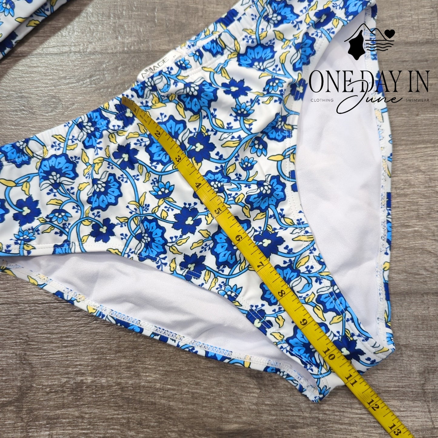 Aimage Floral Crop Bikini Swimsuit Size M