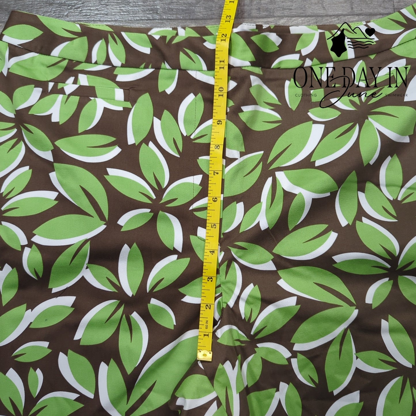 Talbots Tropical Straight Leg Pants Size 16