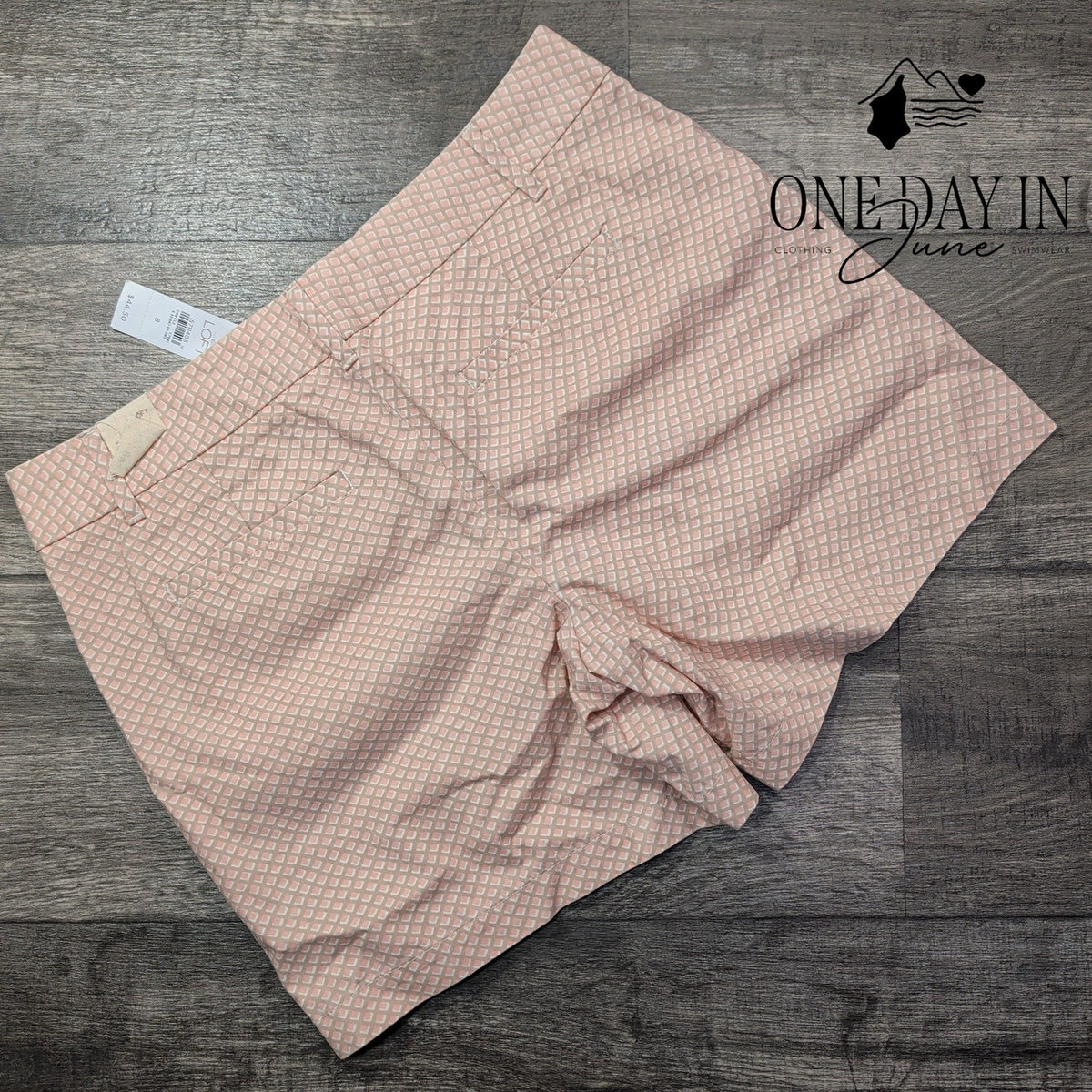 Loft Geometric Print Flat Front Shorts Pink White 6 Inch NWT Size 8