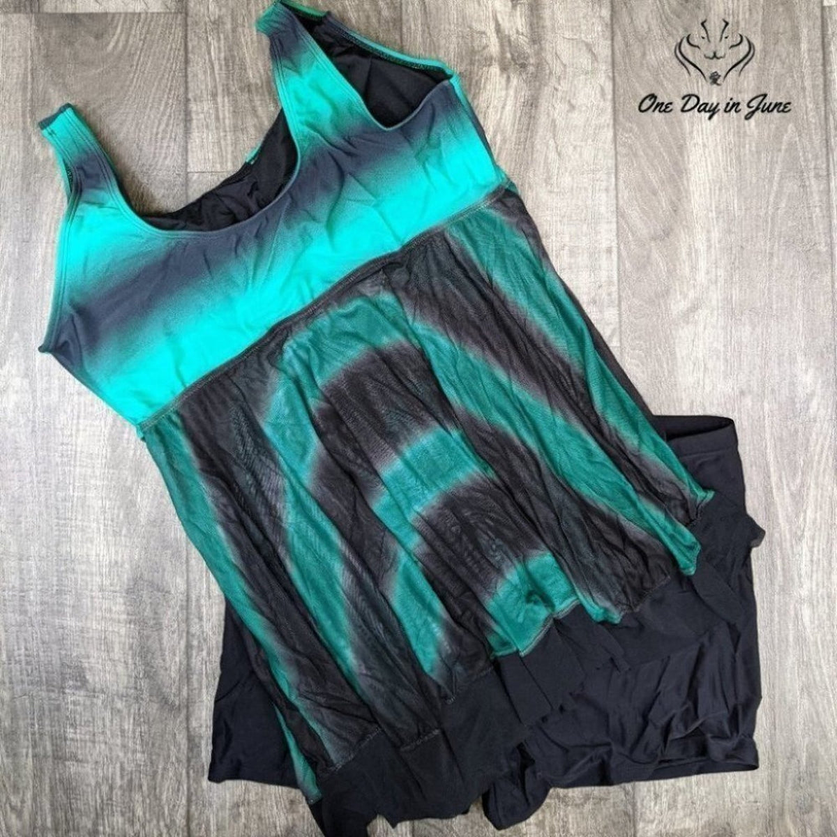 Dokotoo Tankini Swimsuit Green Black Ombre Lace Up Mesh 2 Piece Size 2XL
