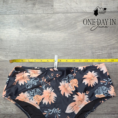 Beachsissi V Neck Ruched Cross Back Tankini Swimsuit Black Floral NWT Size L