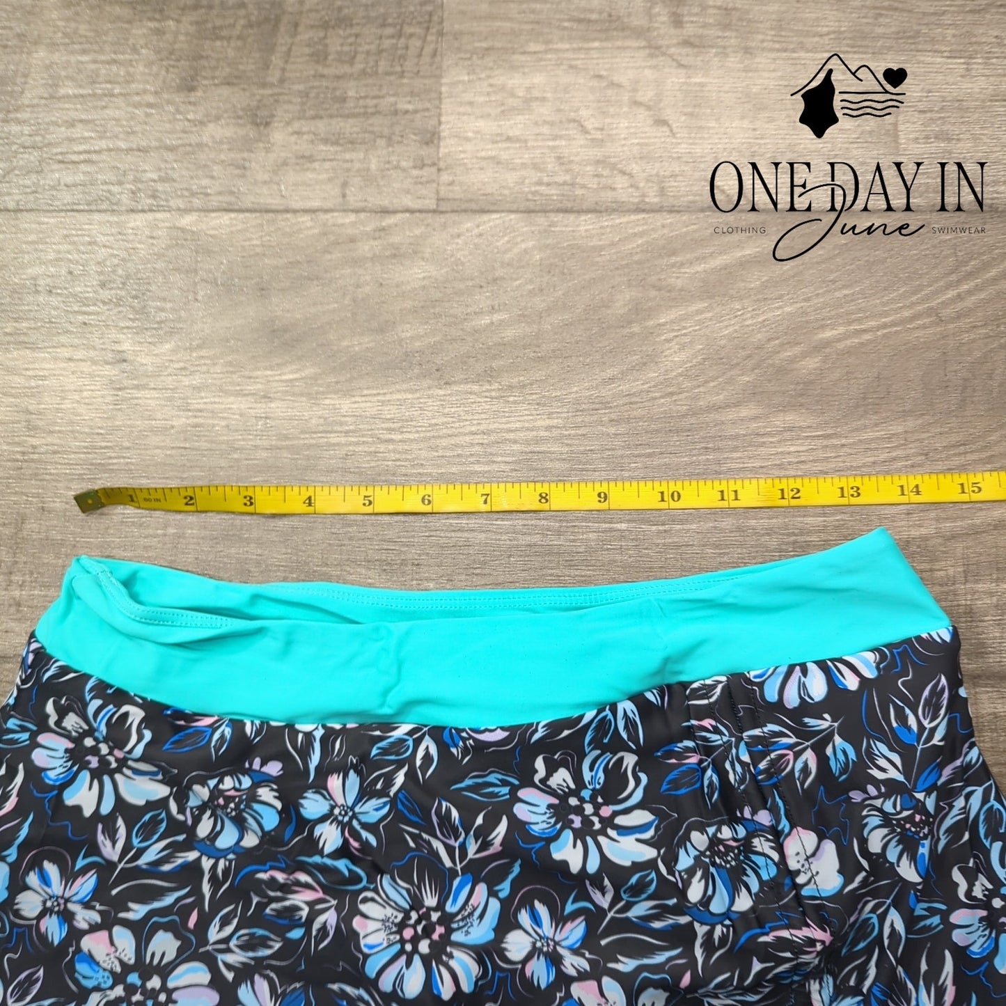 Yonique Skirted Tankini Swimsuit Size M