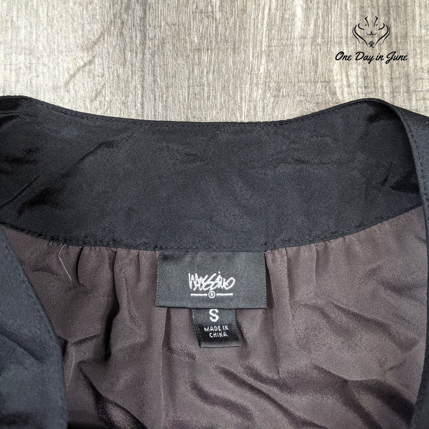 Mossimo Light Top Size S