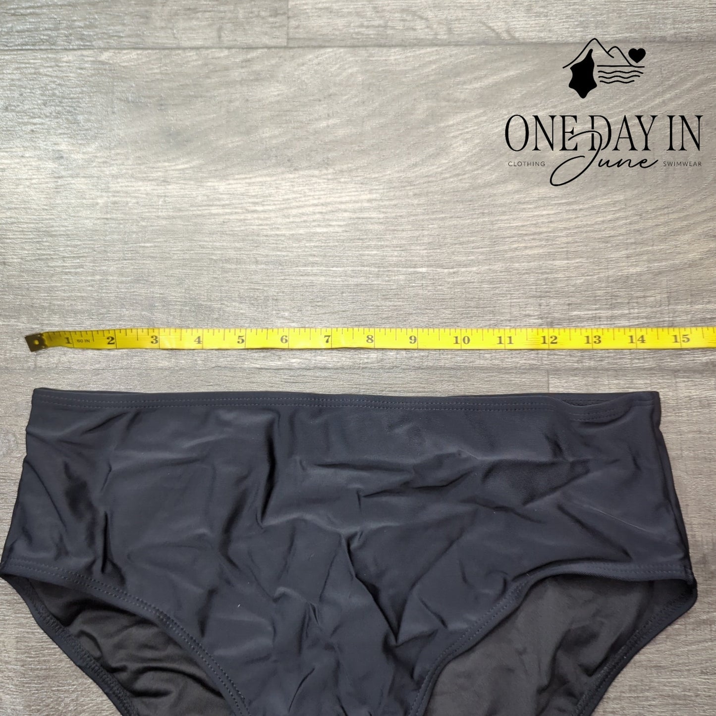 Yonique Twist Front Tankini Swimsuit Size L