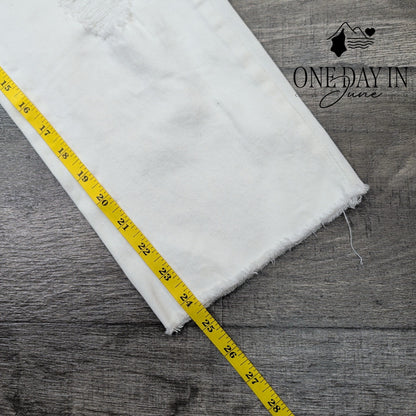 DL1961 Riley Boyfriend Crop Jeans White Distressed Raw Hem NWT Size 12 (31)