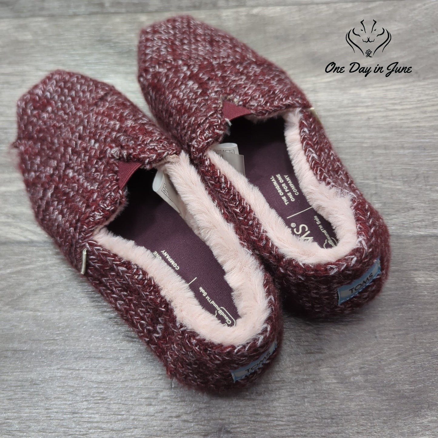 Toms Slippers Size W5