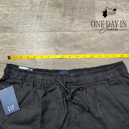 Gap Linen Pull On Shorts Size L