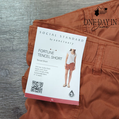 Social Standard Fortune Tencel Shorts Size XL