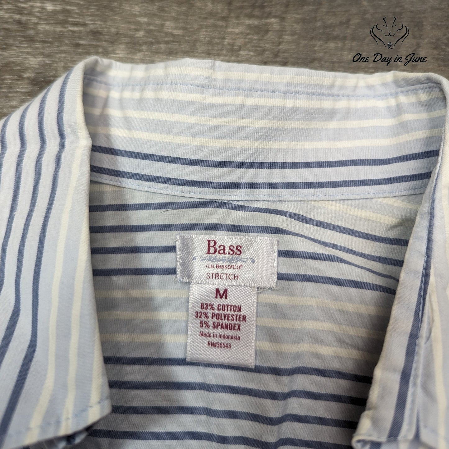 G.H. Bass Vintage Button Down Top Size M