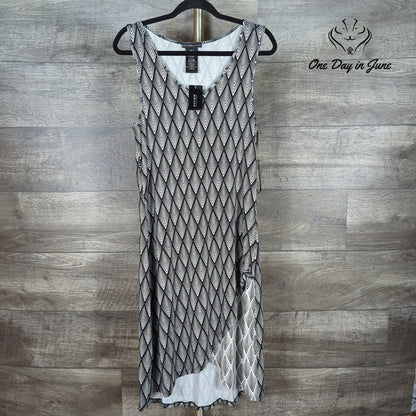 Design History Sleeveless Chevron Midi Dress Black White Asymmetrical NWT Size M